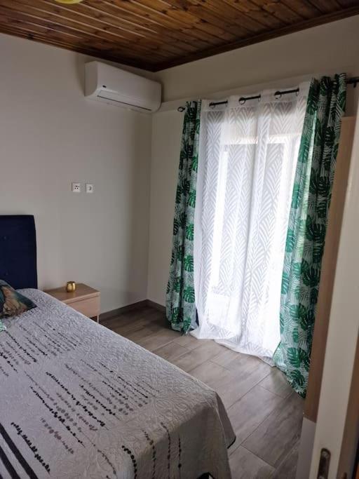 Charment Appartement Avec Vue Sur Mer Petite Île Exterior foto